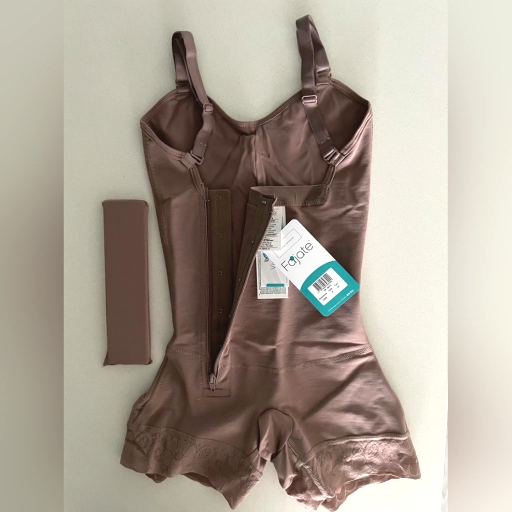 Hi-leg Girdle with Zipper